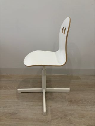 Silla infantil IKEA blanca