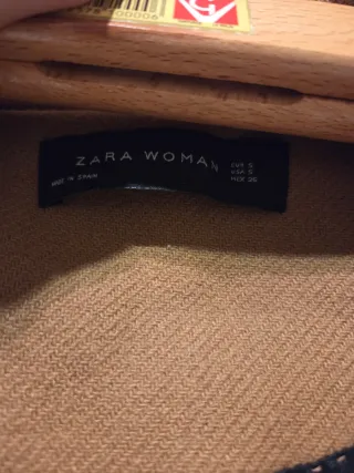Abrigo marrón Zara Talla S