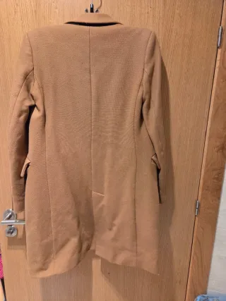 Abrigo marrón Zara Talla S