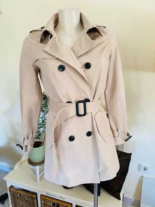 Gabardina Beige Lucky Ladies