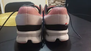 Zapatillas nuevas running On Cloudsurfer hombre