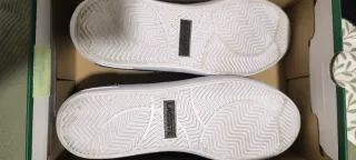 Zapatillas Lacoste Leather Negro/Gris