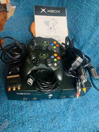 Console Xbox + 2 Controller