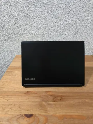 Toshiba Core i7 16GB RAM 512GB SSD + Garantía