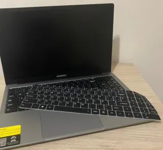 Ordenador portátil ACEMAGIC 2024