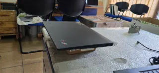 Carbon X1 Gen 9 I7 16 RAM 512 SSD