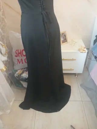 Vestito elegante nero