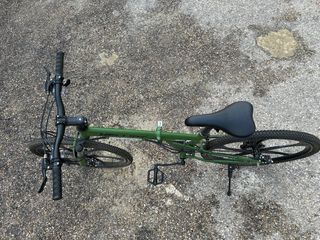 Bici pieghevole da montagna verde