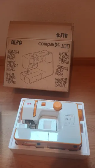 Máquina de coser Alfa