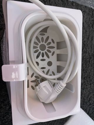 Calienta y esterilizador de biberones marca Growns