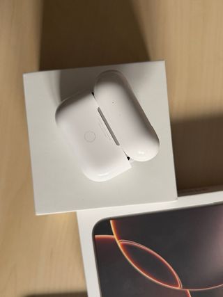 iPhone 16 Pro Max 256GB Oro+AirPods Pro