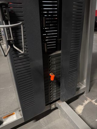 Máquina Press Hombro Placas