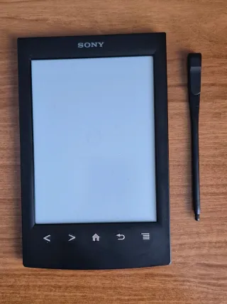 Ebook Sony Negro PRS-T2 + Cargador
