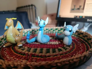 Set 3 figuras Pokémon Tomy Evoluciones dratini