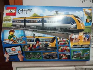 Lego City 60197 Tren de Pasajeros