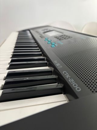 Teclado Casio CTK-2100