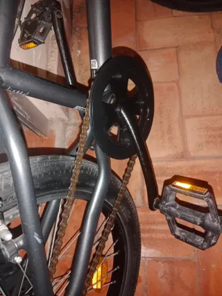 Bicicleta BMX gris