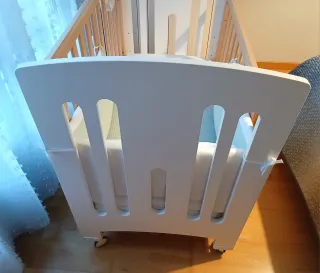Cuna madera + colchón bebé