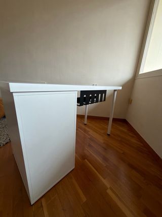 Escritorio blanco 120x70 con cajonera