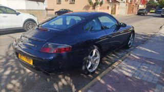 Porsche 911 carrera 2 996