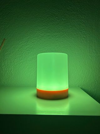 Lámpara LED táctil nocturna – recargable USB, RGB