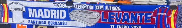 Bufanda Real Madrid Levante 17/1/2025