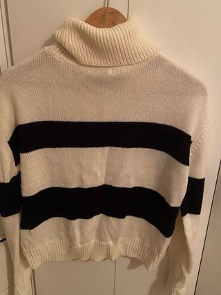 Jersey de cuello alto a rayas