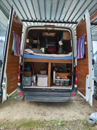 Furgoneta camperizada volkswagen Crafter 2007