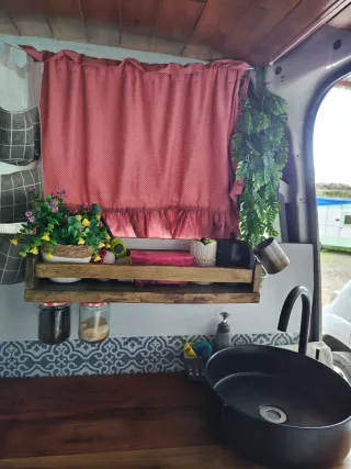 Furgoneta camperizada volkswagen Crafter 2007