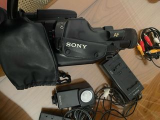 Sony Handycam Video 8 CCD-F335E funcionando