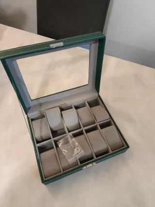 Scatola porta orologi con specchio