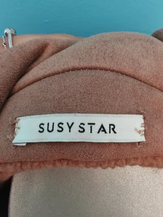 Giacca  tipo montone marrone con bottoni