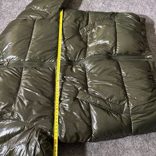 Chaqueta Puffer Verde Oliva Brillante