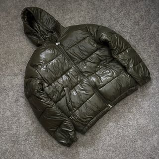 Chaqueta Puffer Verde Oliva Brillante