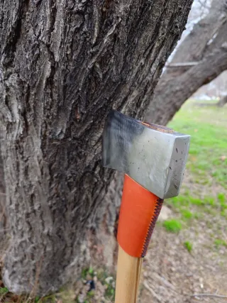 Hacha de mano reacondicionada