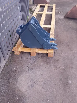 Cazo Bobcat 60 cms y de 30 cms