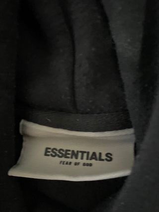 Sudadera Essentials
