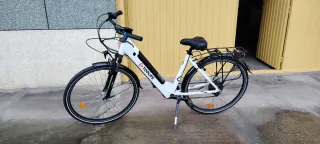 Bicicleta Eléctrica TOPLIFE Blanca