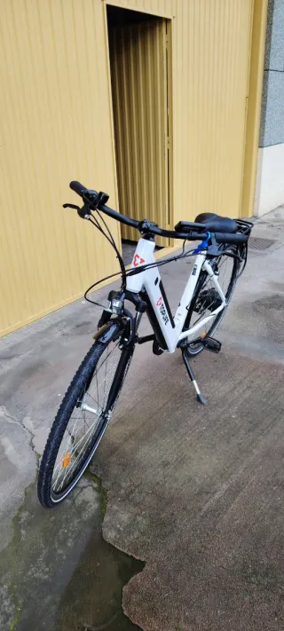 Bicicleta Eléctrica TOPLIFE Blanca