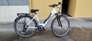 Bicicleta Eléctrica TOPLIFE Blanca