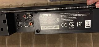 Barra de Sonido Yamaha YSP Negra.