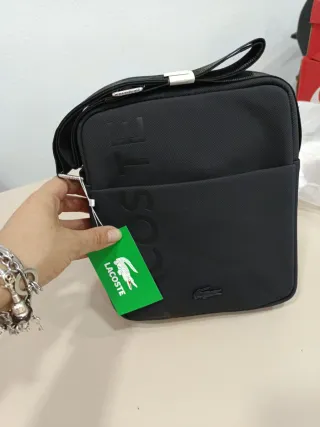 Bolso bandolera negro Lacoste