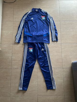 Conjunto deportivo Adidas azul