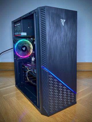 PC Gaming Ryzen 5 GTX 1650 Super 8GB RAM SSD