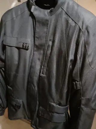 Chaqueta de moto.