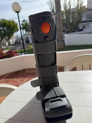 Bota Walker Talla 36-40 Regulable Válvula