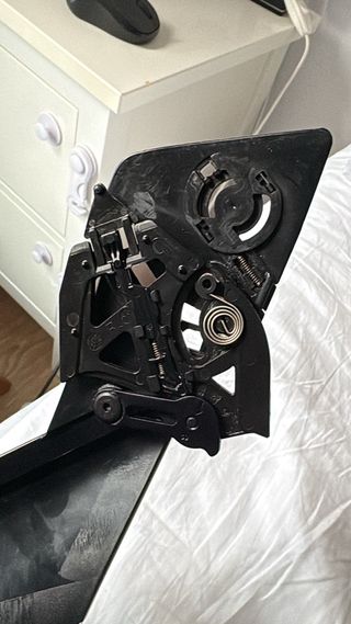 Mentonera BMW System 7