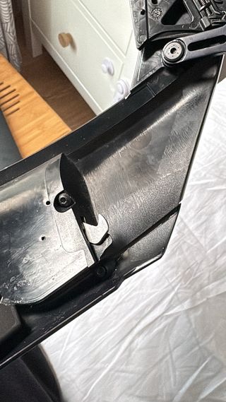 Mentonera BMW System 7