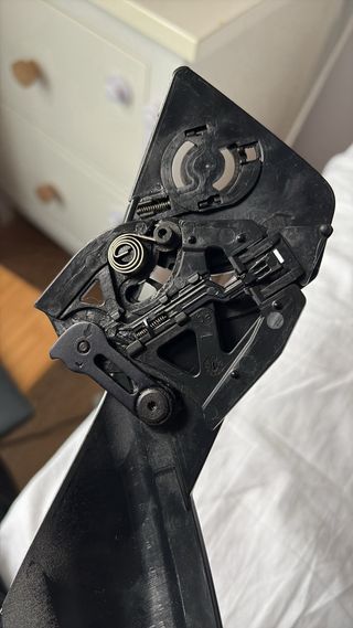 Mentonera BMW System 7