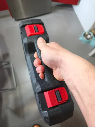 Tijeras de podar a batería con maletín